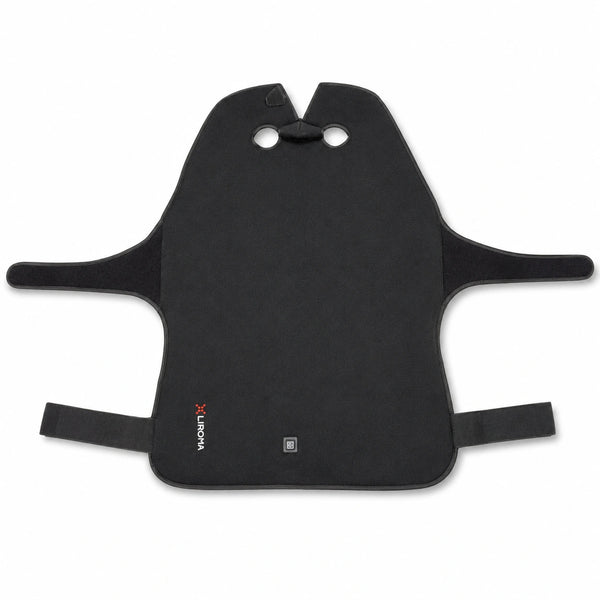Buitenkant van The Poll in zwart fleece met LIROMA-logo en aan-uitknop