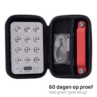 Liroma Portable Prime in het meegeleverde opbergetui met kabel en standaard